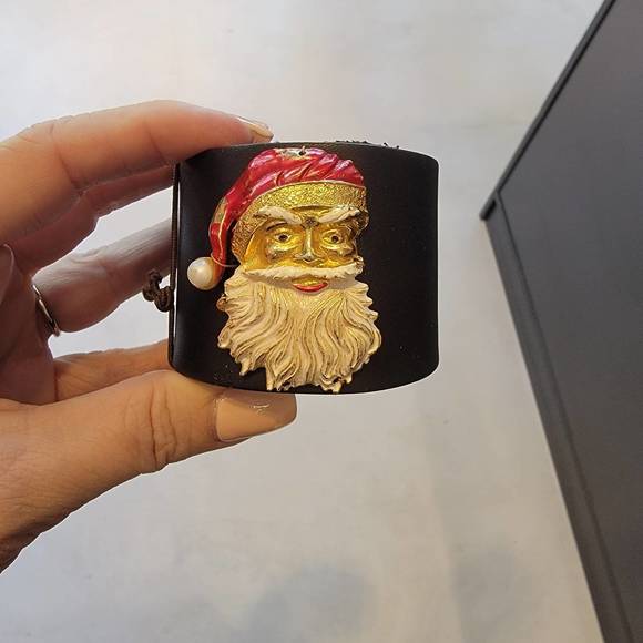 NEW MADE IN THE DEEP SOUTH santa cuff in black - Picture 1 of 1